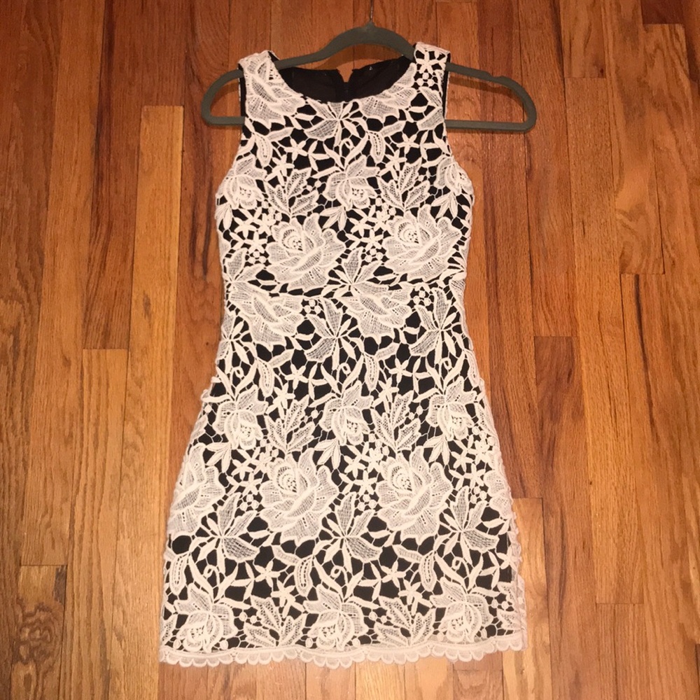 Lace dress